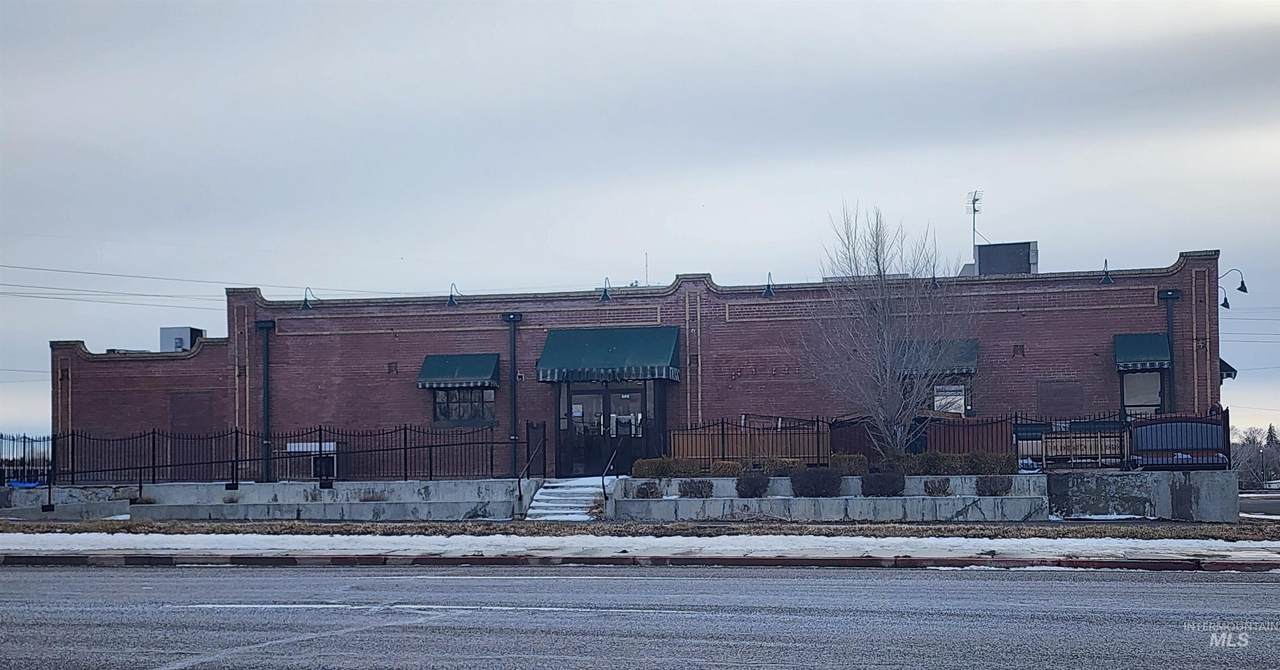 602 2nd Ave. South - Photo 1