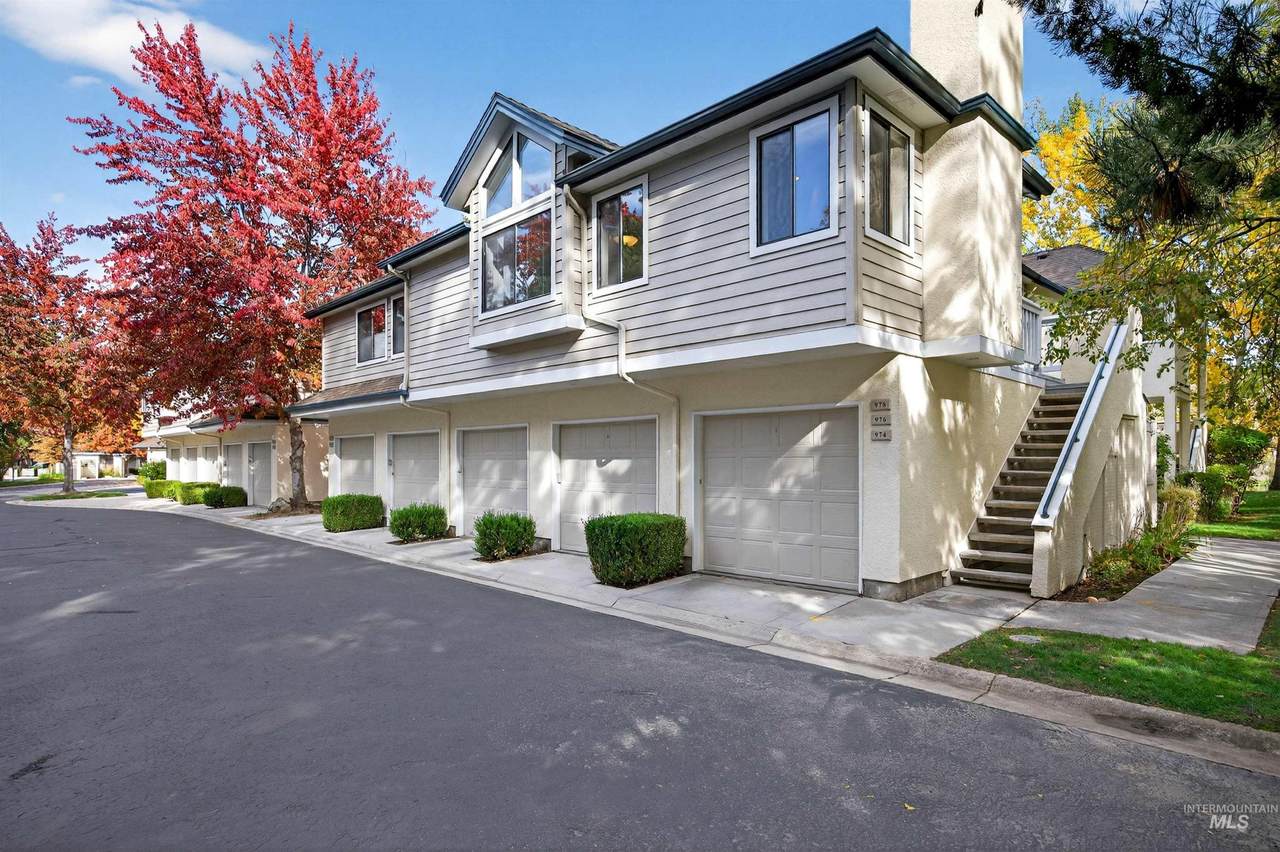 978 Riverpark Lane - Photo 1