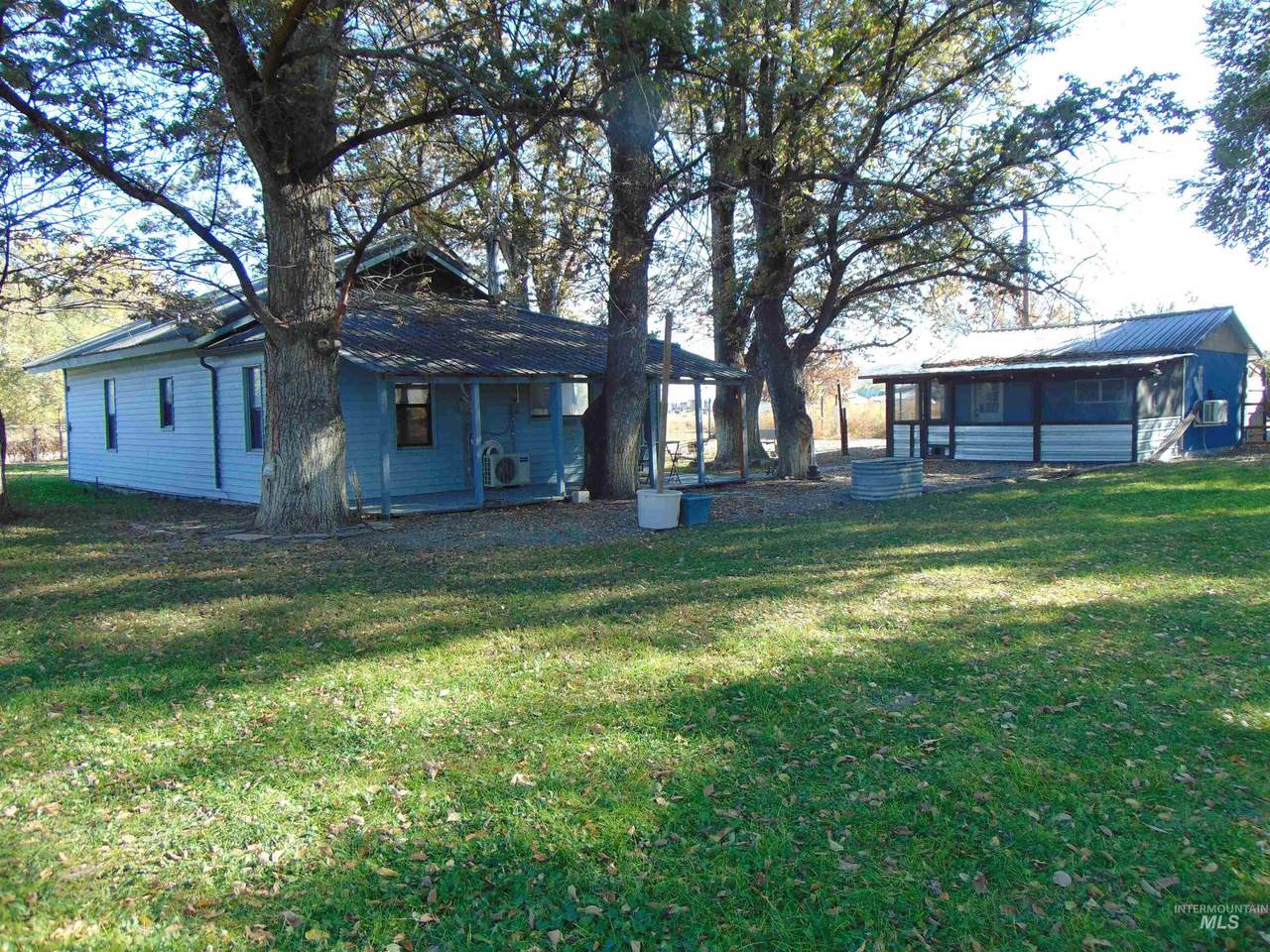 2933 2nd Street - Photo 1