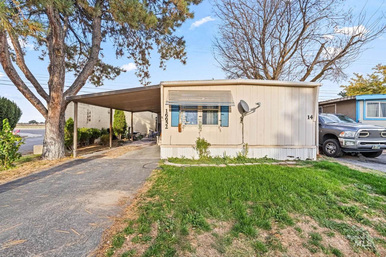 16652 Grand Pine Way - Photo 1