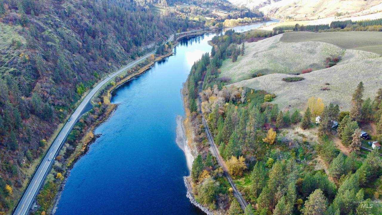 20836 Ryegrass Ln - Photo 1