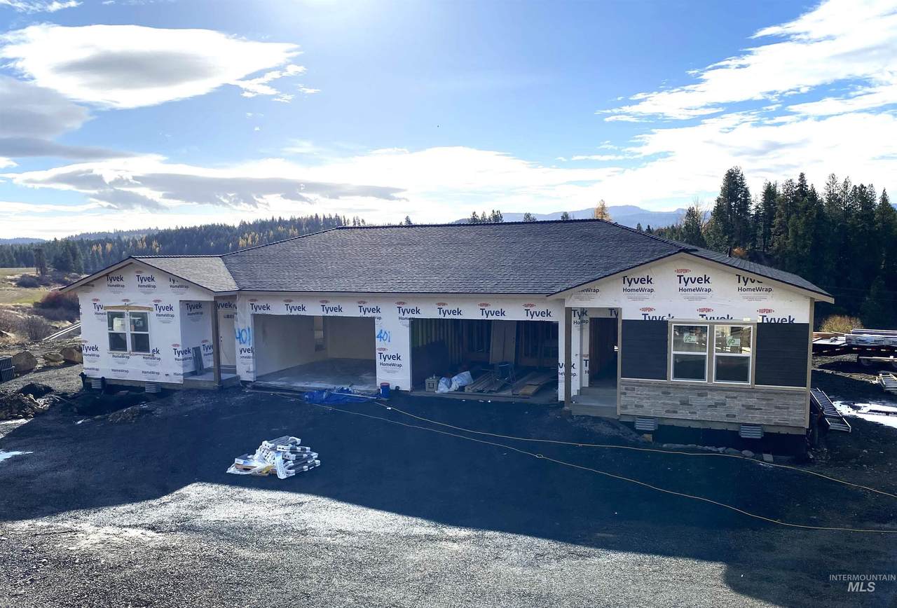 402 Highline Lane - Photo 1
