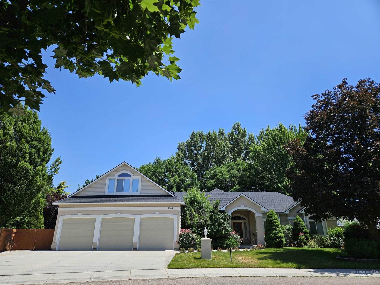 1964 Summercove Dr - Photo 1