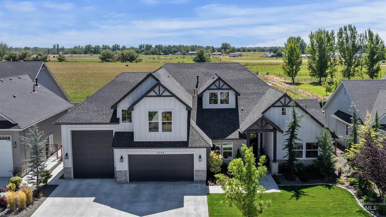 6299 Biathlon St - Photo 1