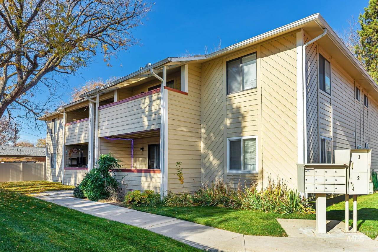 6907 Colehaven Lane - Photo 1