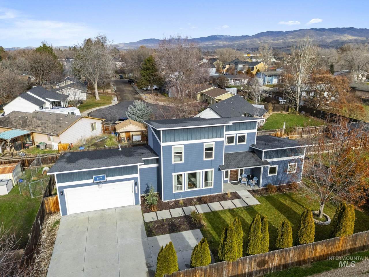 1634 Wright Street - Photo 1