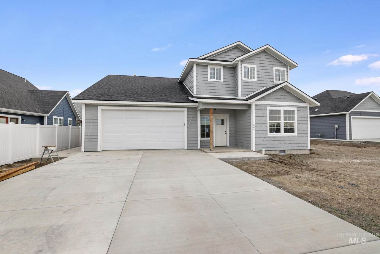 1008 Lincoln Circle - Photo 1