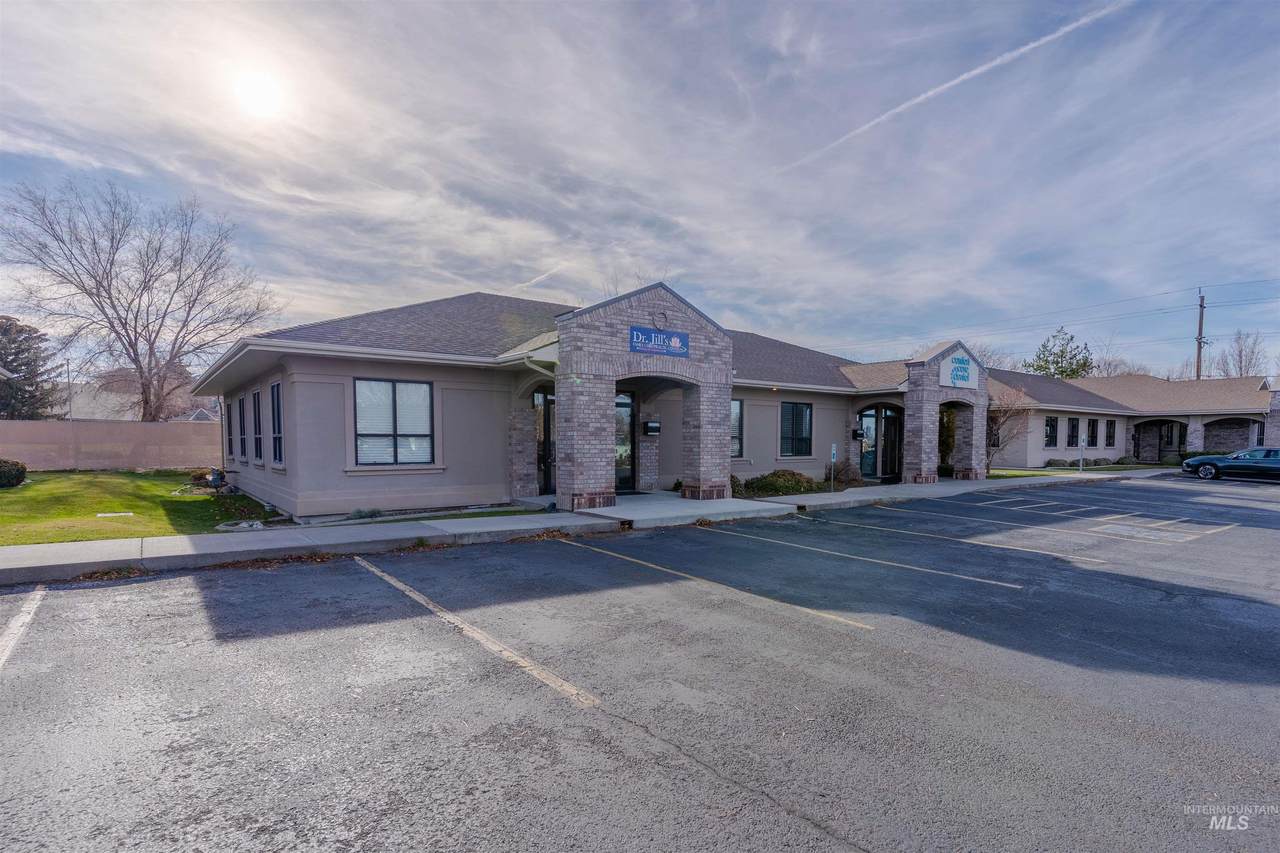 788 Eastland Drive - Photo 1