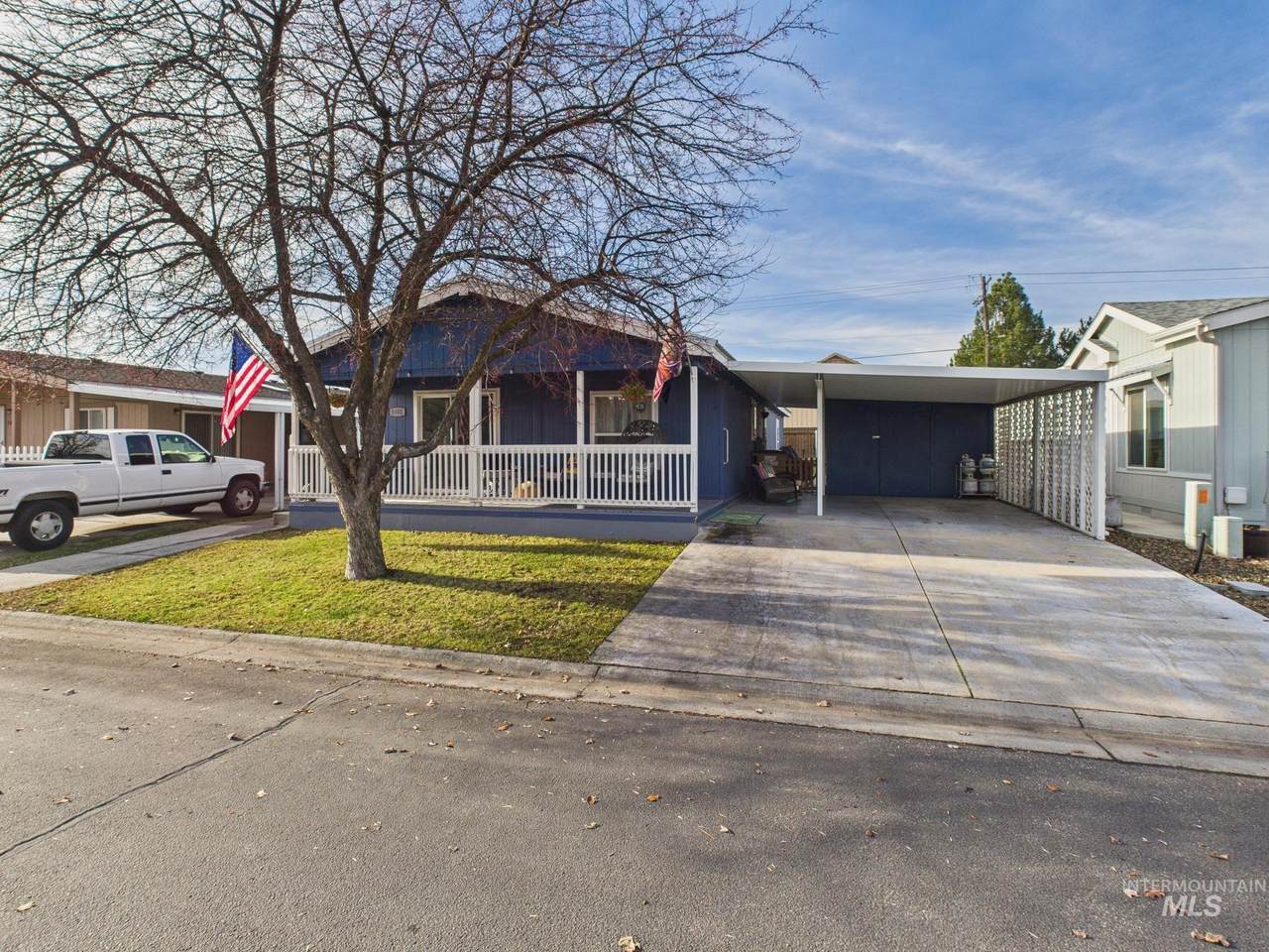 1401 Republic Lane - Photo 1