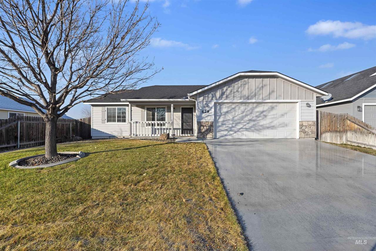 629 Kiser Ave - Photo 1