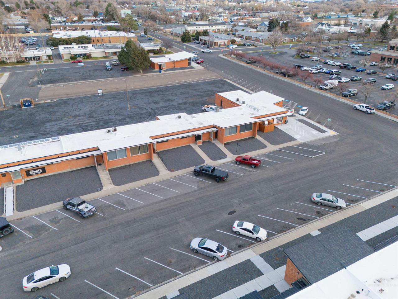 664 Shoup Ave W - Photo 1