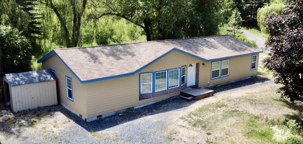 1089 Wallen Road - Photo 1