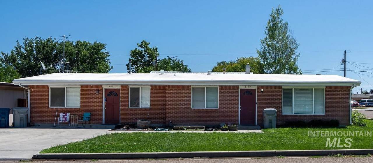 3121 & 3125 College Ave - Photo 1