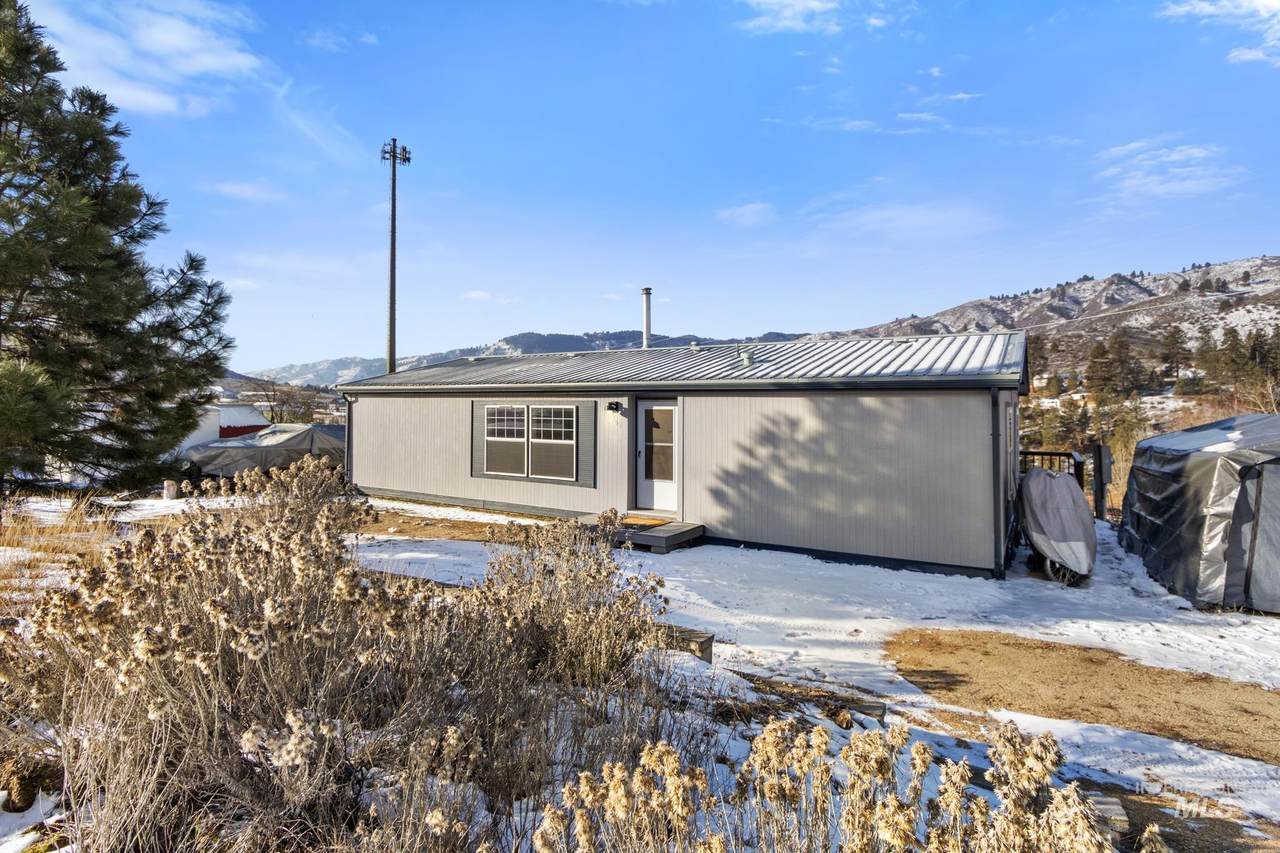 142 Mores Creek Rim Rd - Photo 1