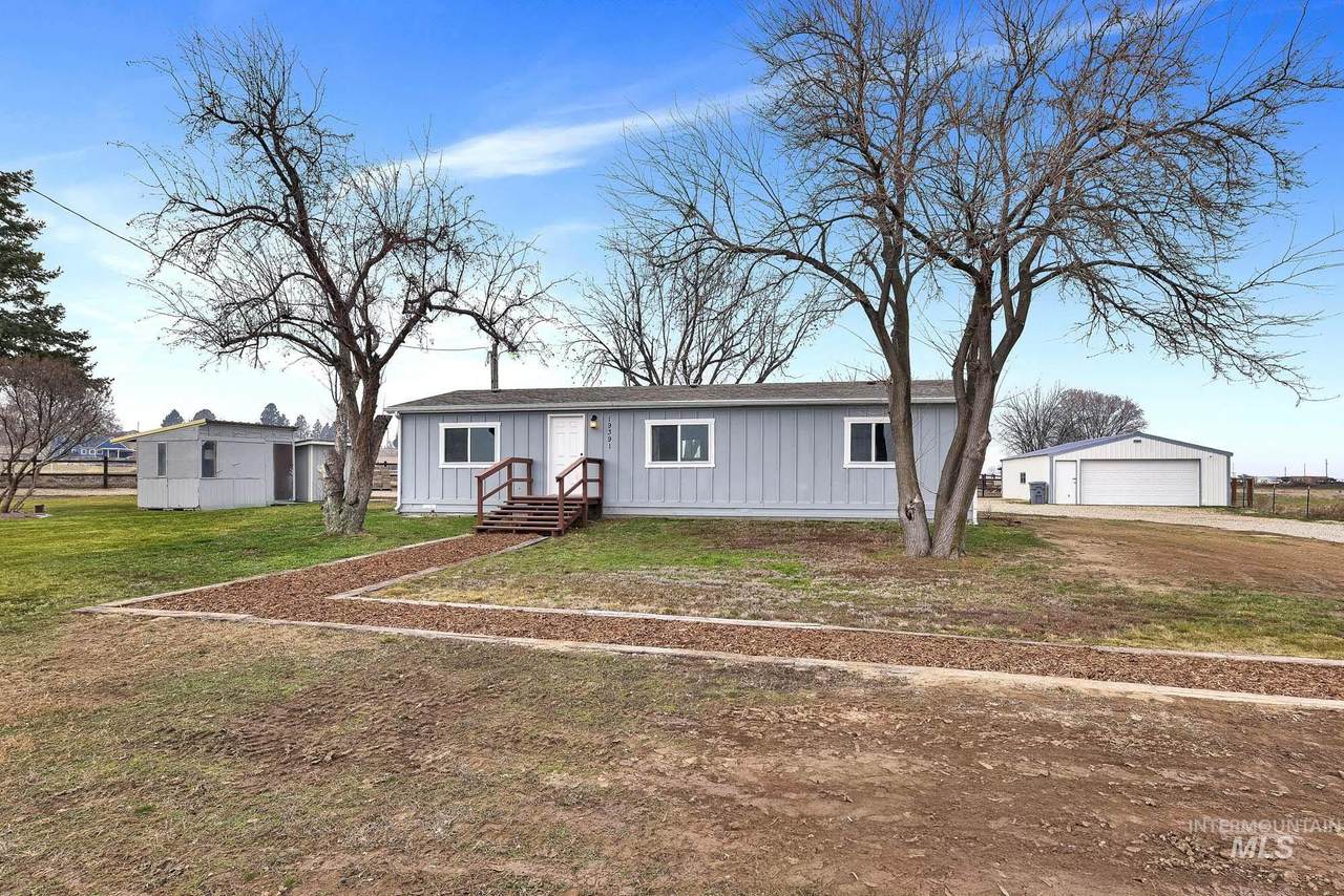 19391 Pride Ln - Photo 1