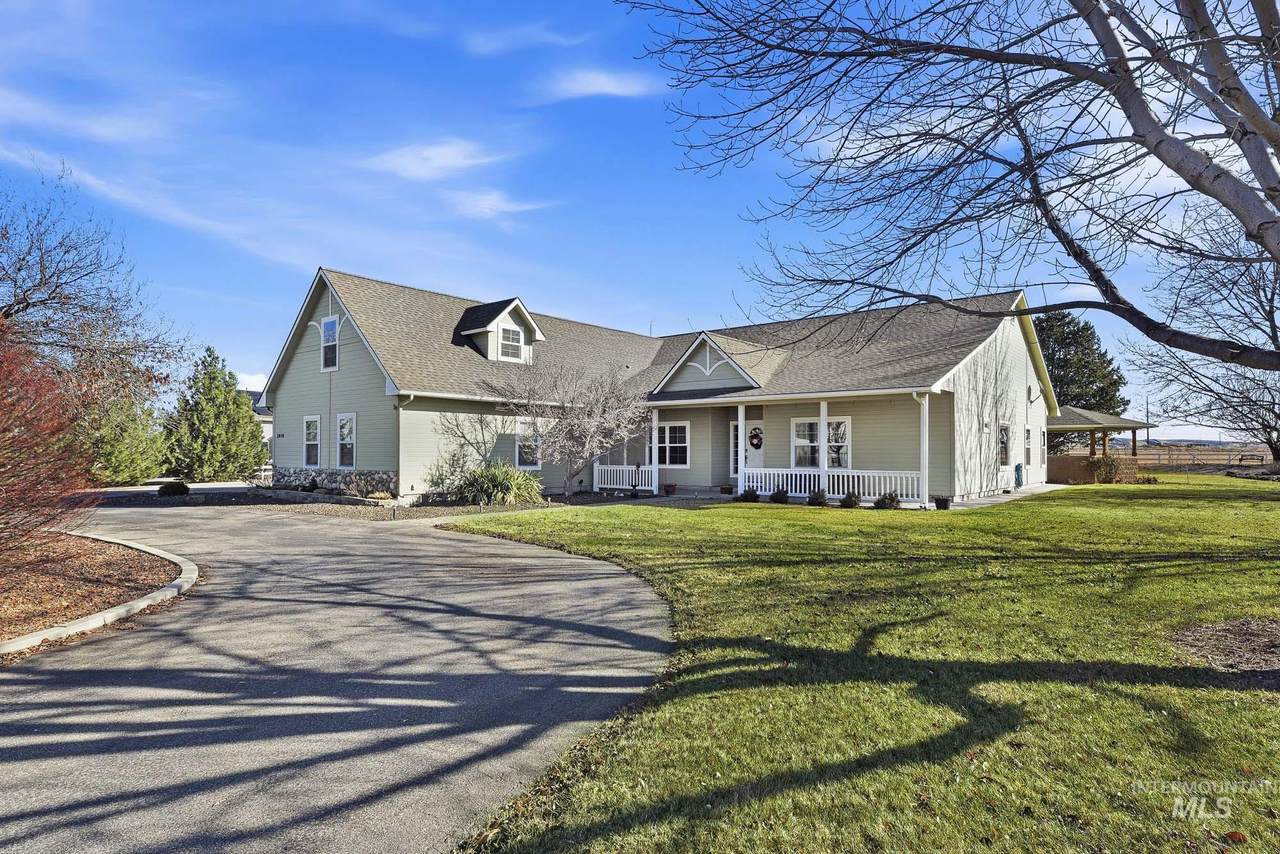 3078 Brumby Ln - Photo 1