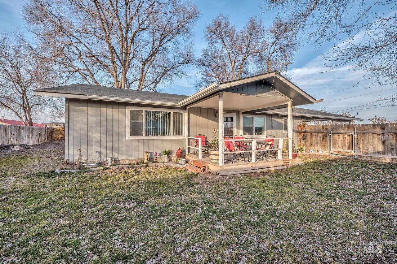 1394 Morton St. - Photo 1