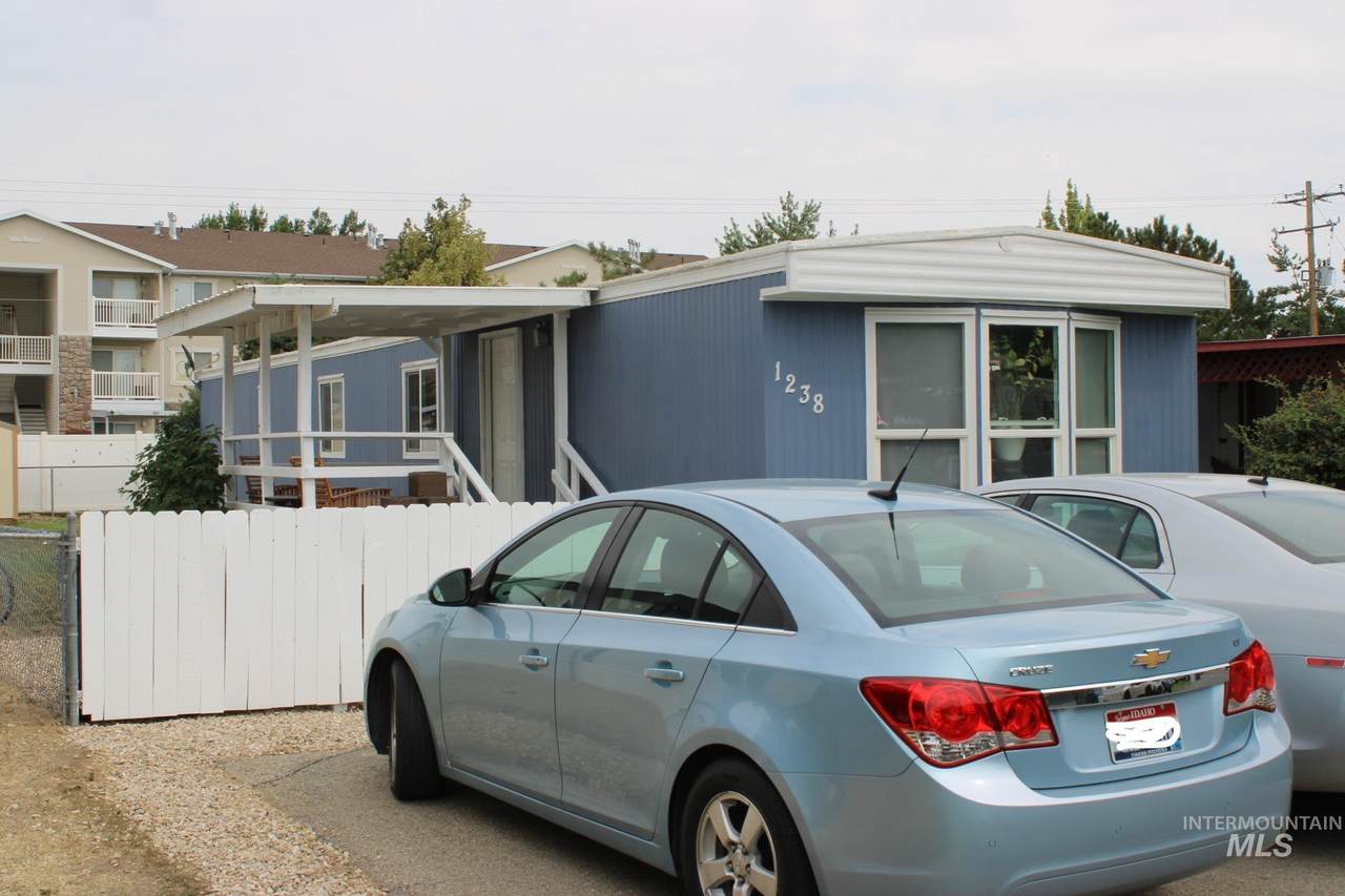 1238 Sable Ln - Photo 1