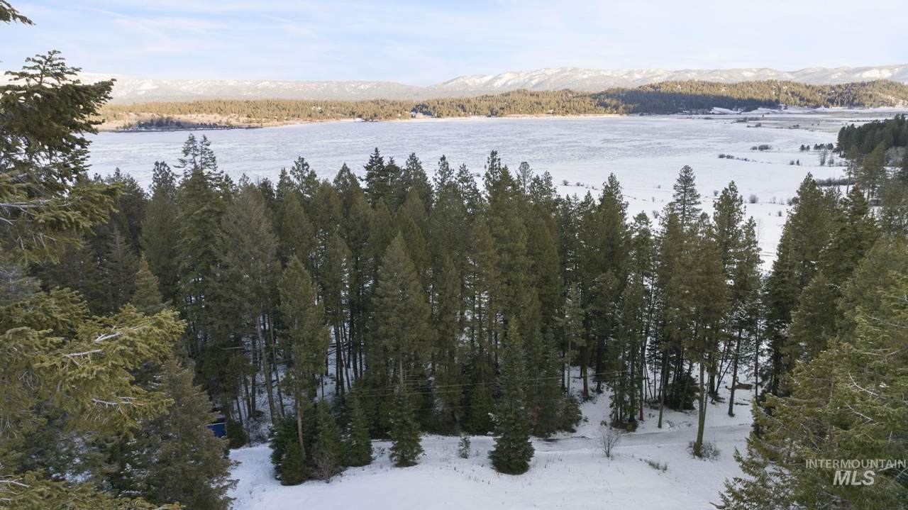 616-618 Teepee Drive - Photo 1