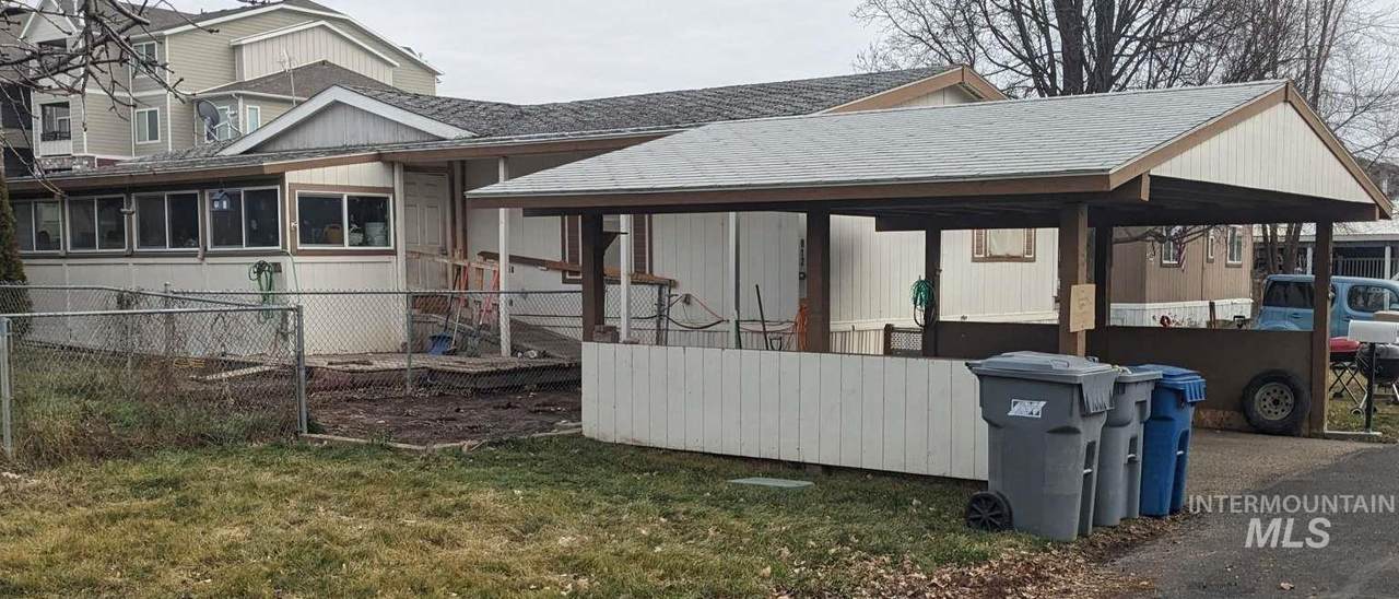 812 Garden Valley St - Photo 1