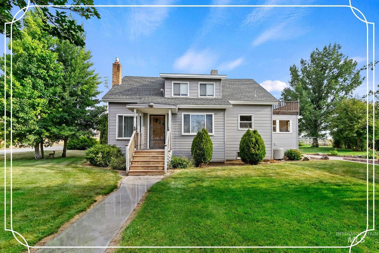 320 E Cassia St - Photo 1