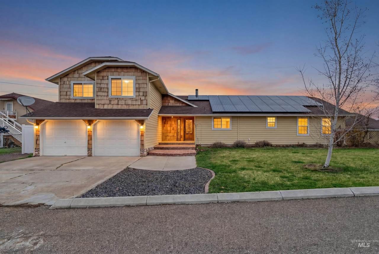 7694 Birch Ln - Photo 1