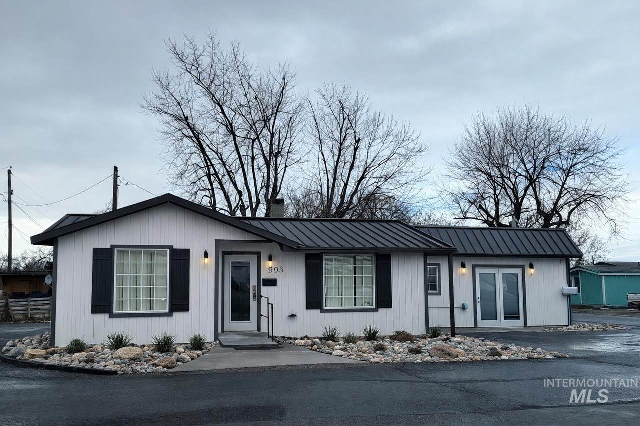 1823 Whitley Dr. - Photo 1