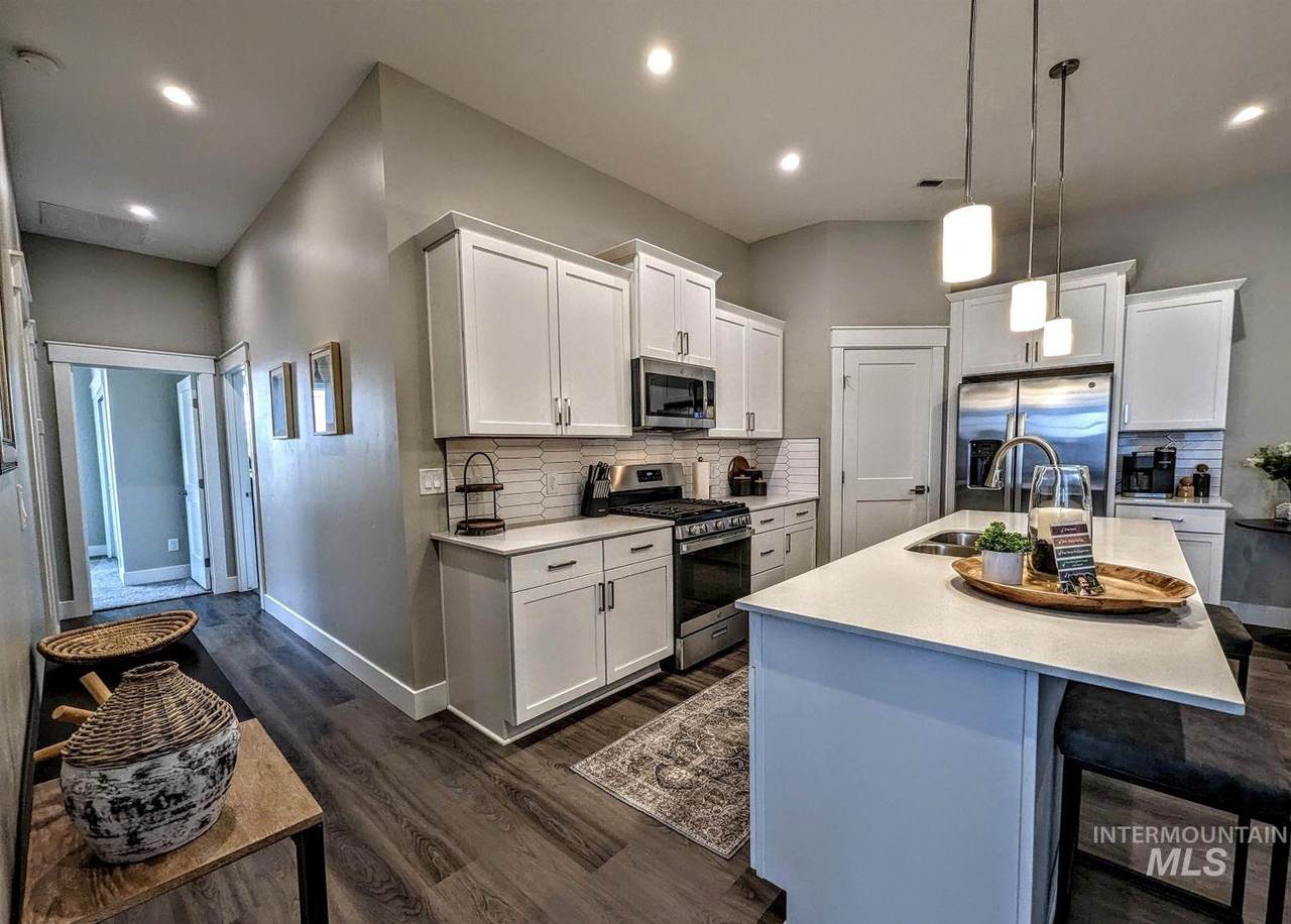 12450 Nabesna St - Photo 1