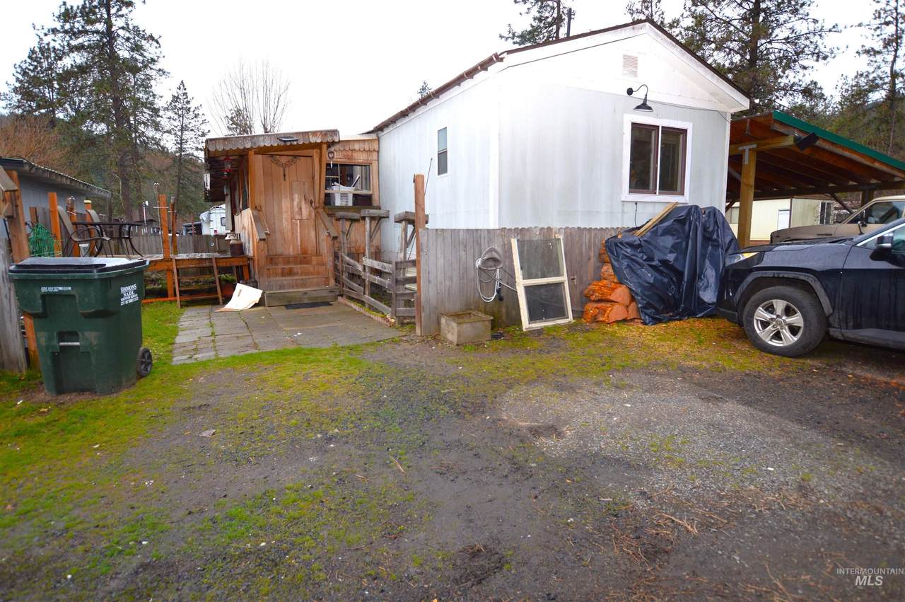 11 Bass Ln - Photo 1