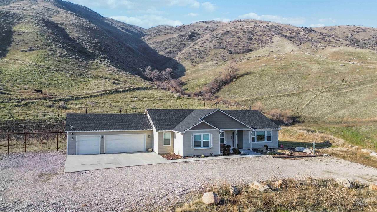 25 River Ridge Court - Photo 1