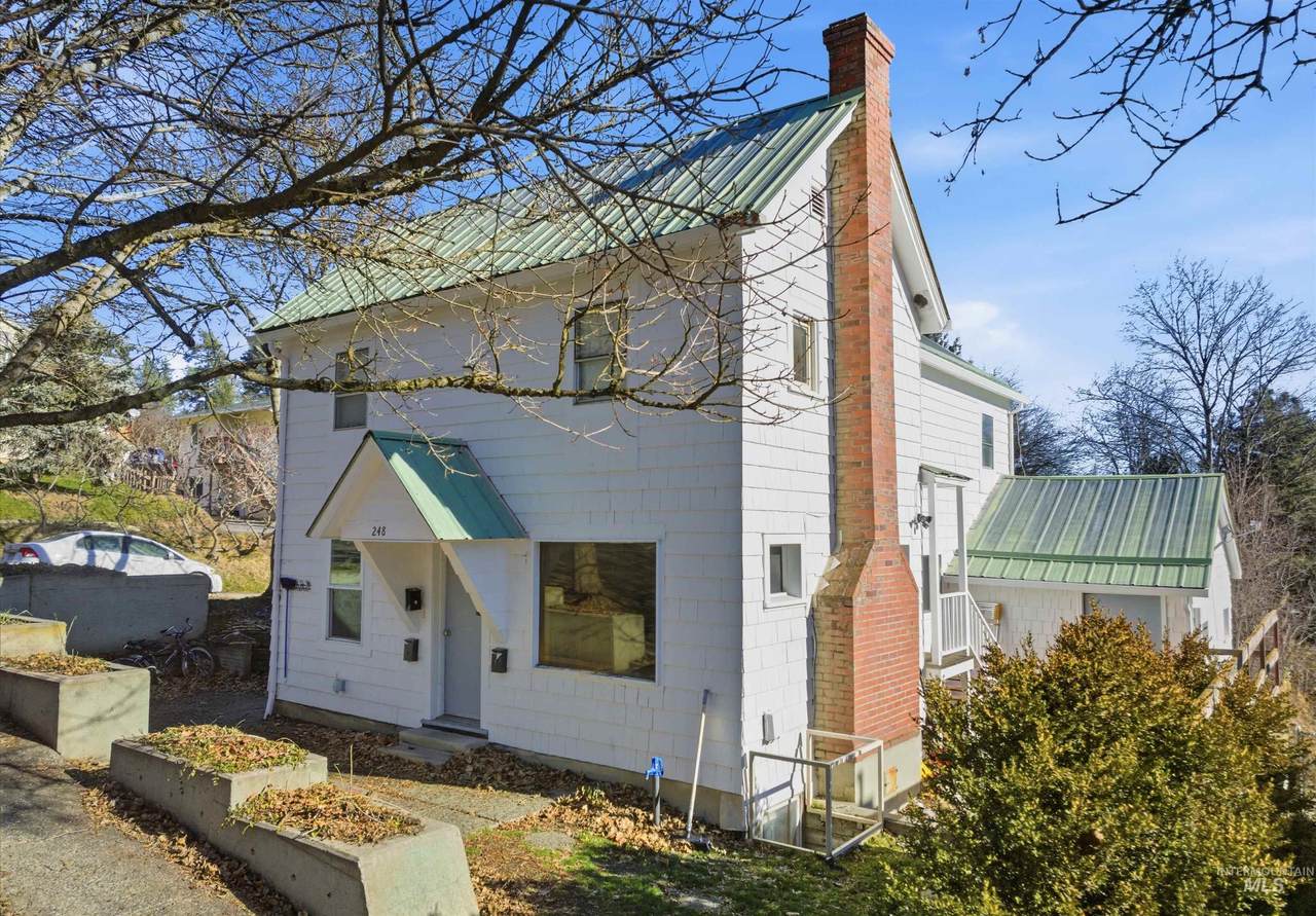 248 Asbury - Photo 1