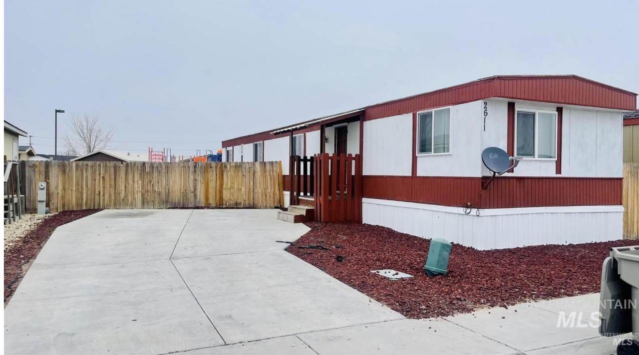 2611 Powderhorn Lane - Photo 1