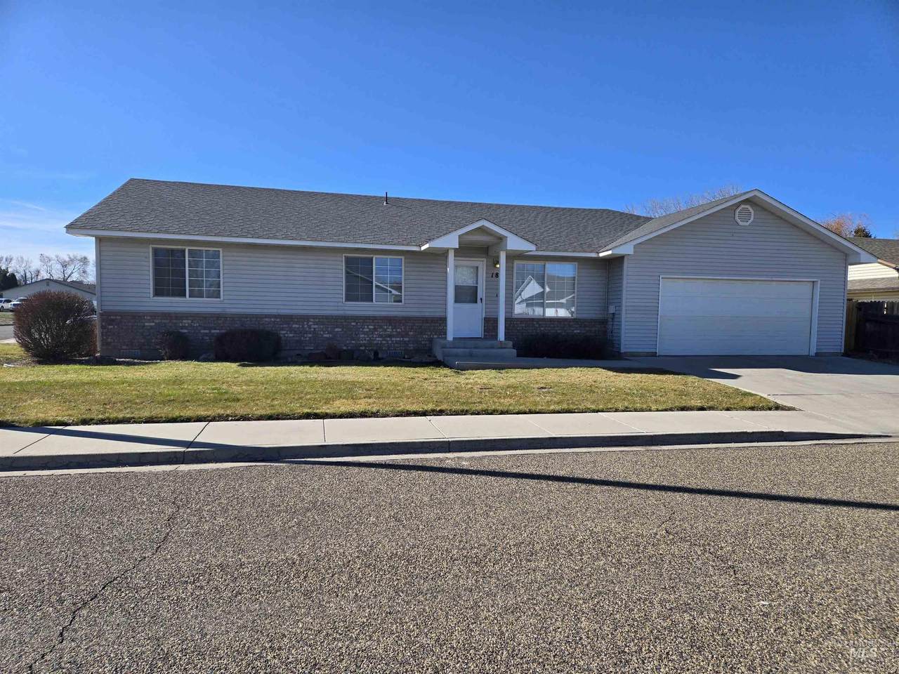 183 Sw 18th St. - Photo 1