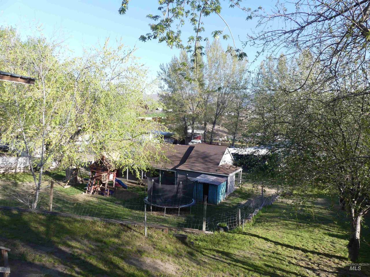 1422-1430 16th Ave - Photo 1