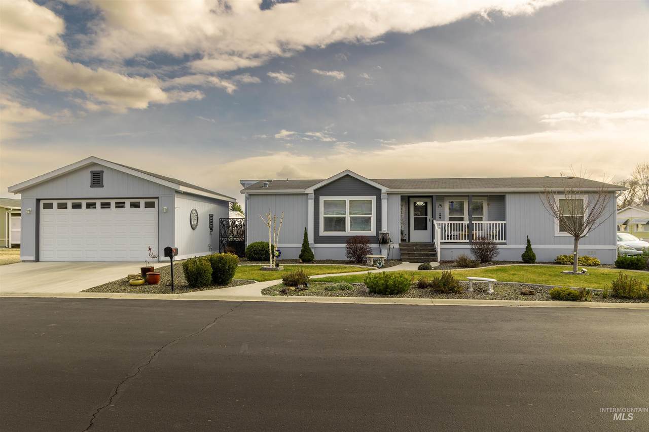 9390 Ustick #19 - Photo 1