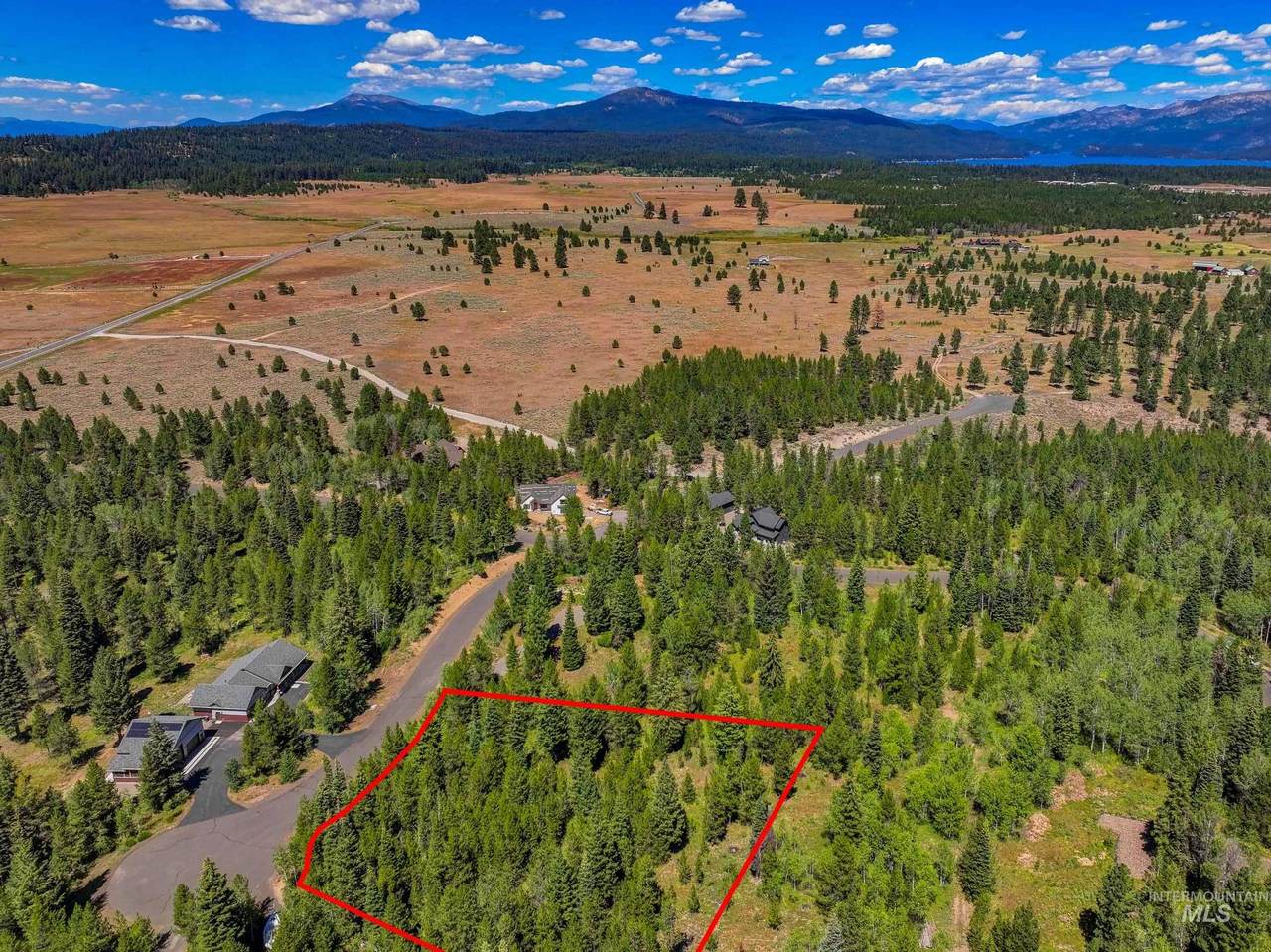 8 Haymaker Ct - Photo 1