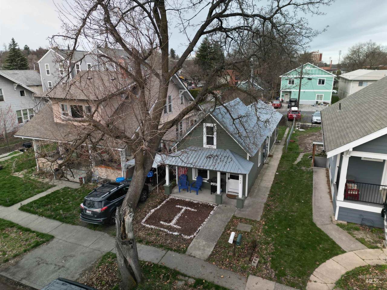 503 Almon St - Photo 1