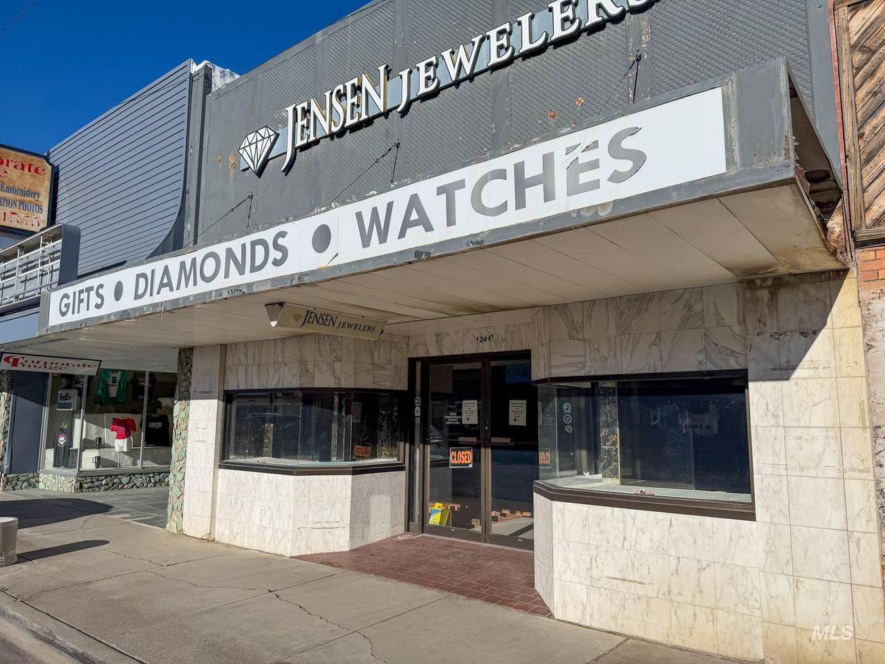 1241 Overland Ave - Photo 1