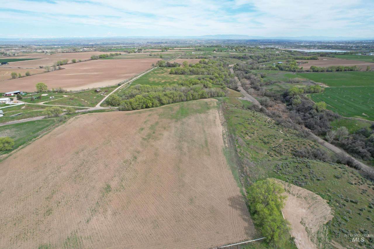 4320 Sage Road - Photo 1