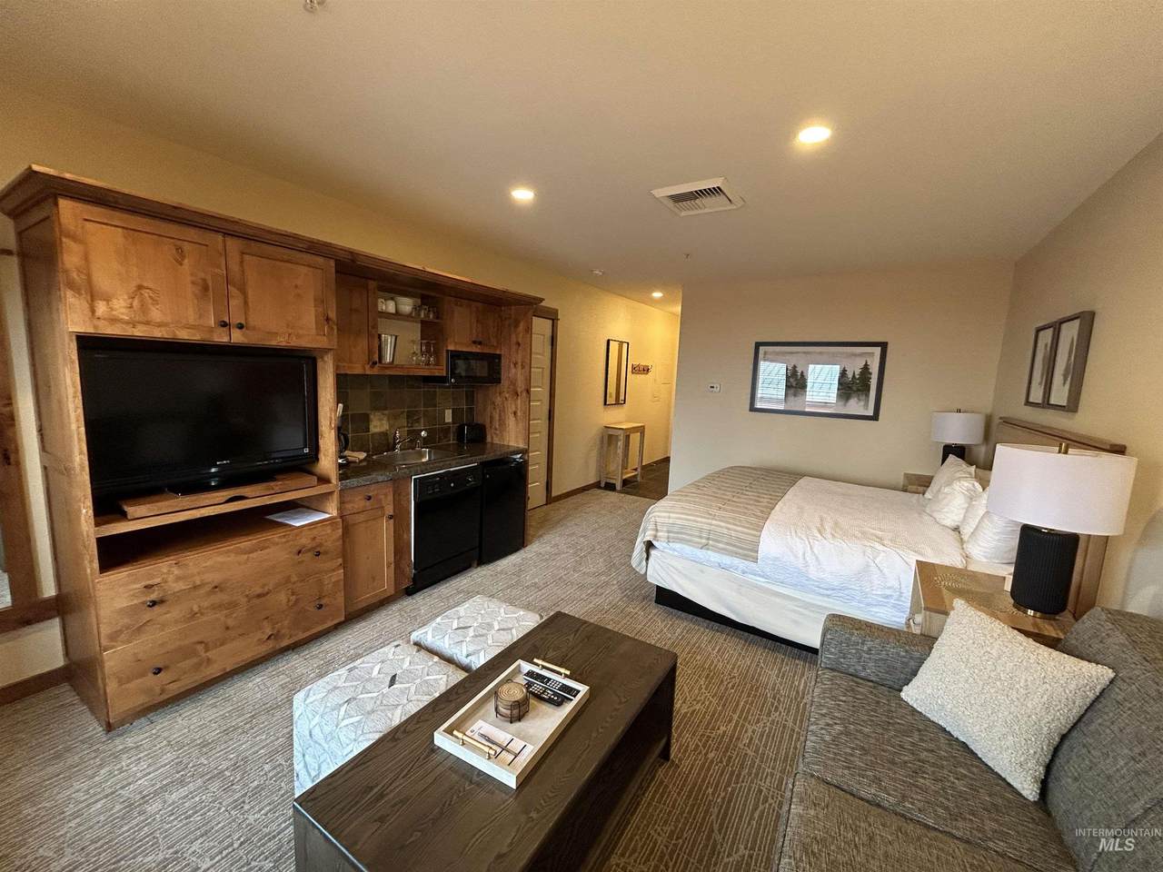 150 Morning Star Dr. - Photo 1