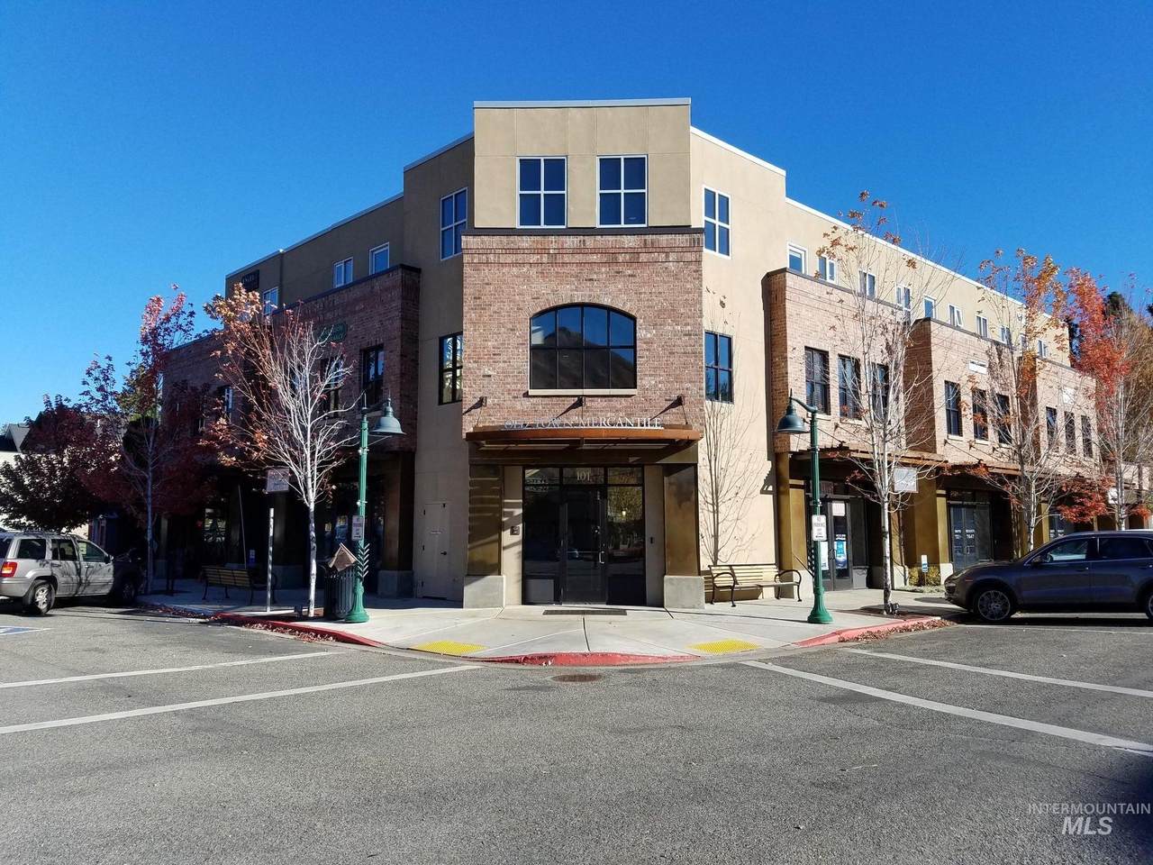 101 Bullion St - Photo 1