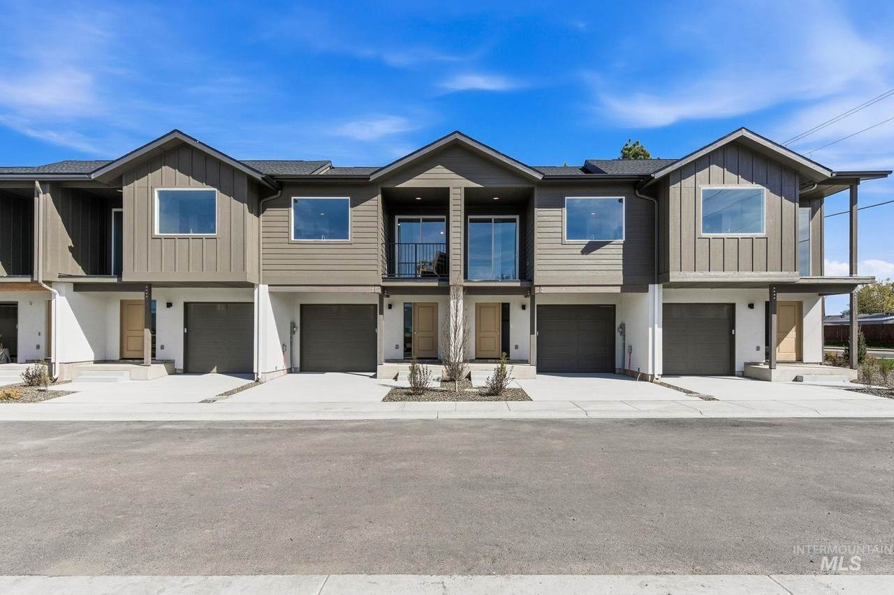 522 Diamond Ln. - Photo 1