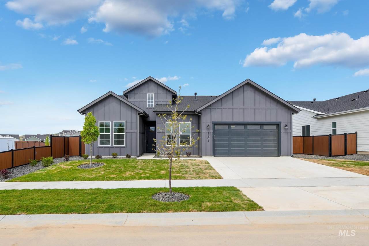 10909 Wellness St - Photo 1