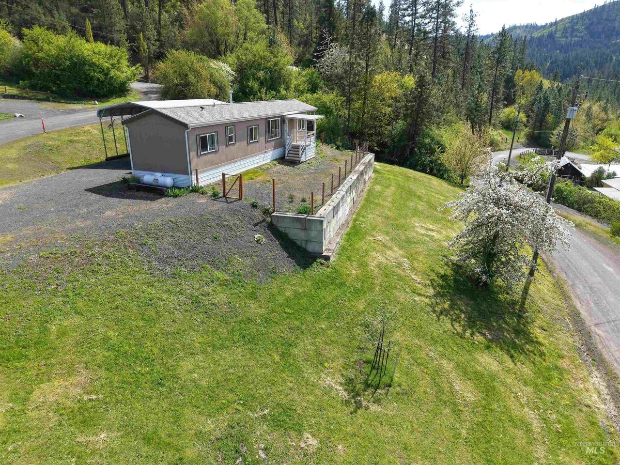 138 View Road - Photo 1