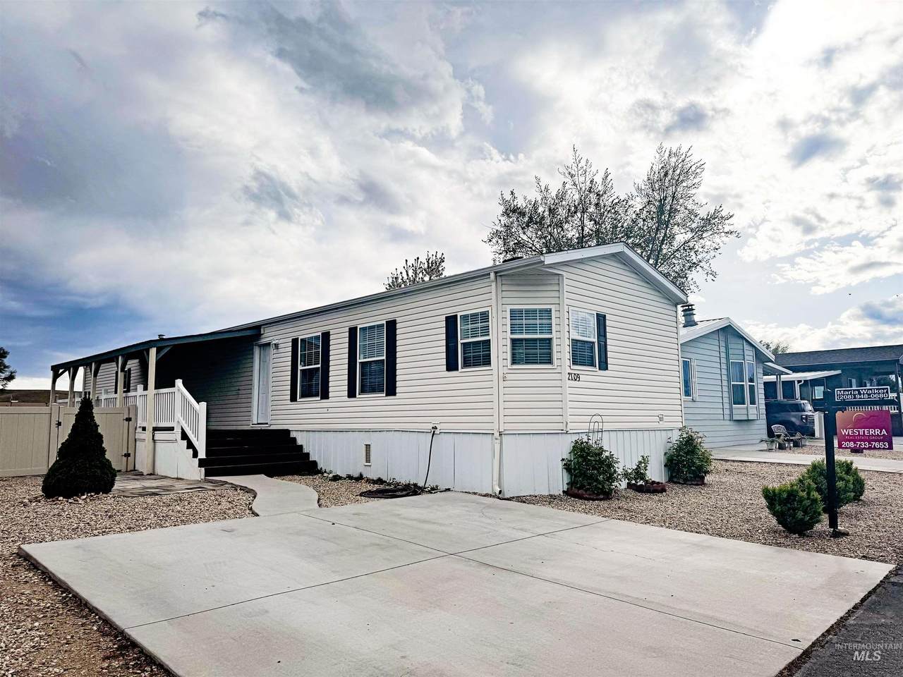 2109 Blue Sage Lane - Photo 1