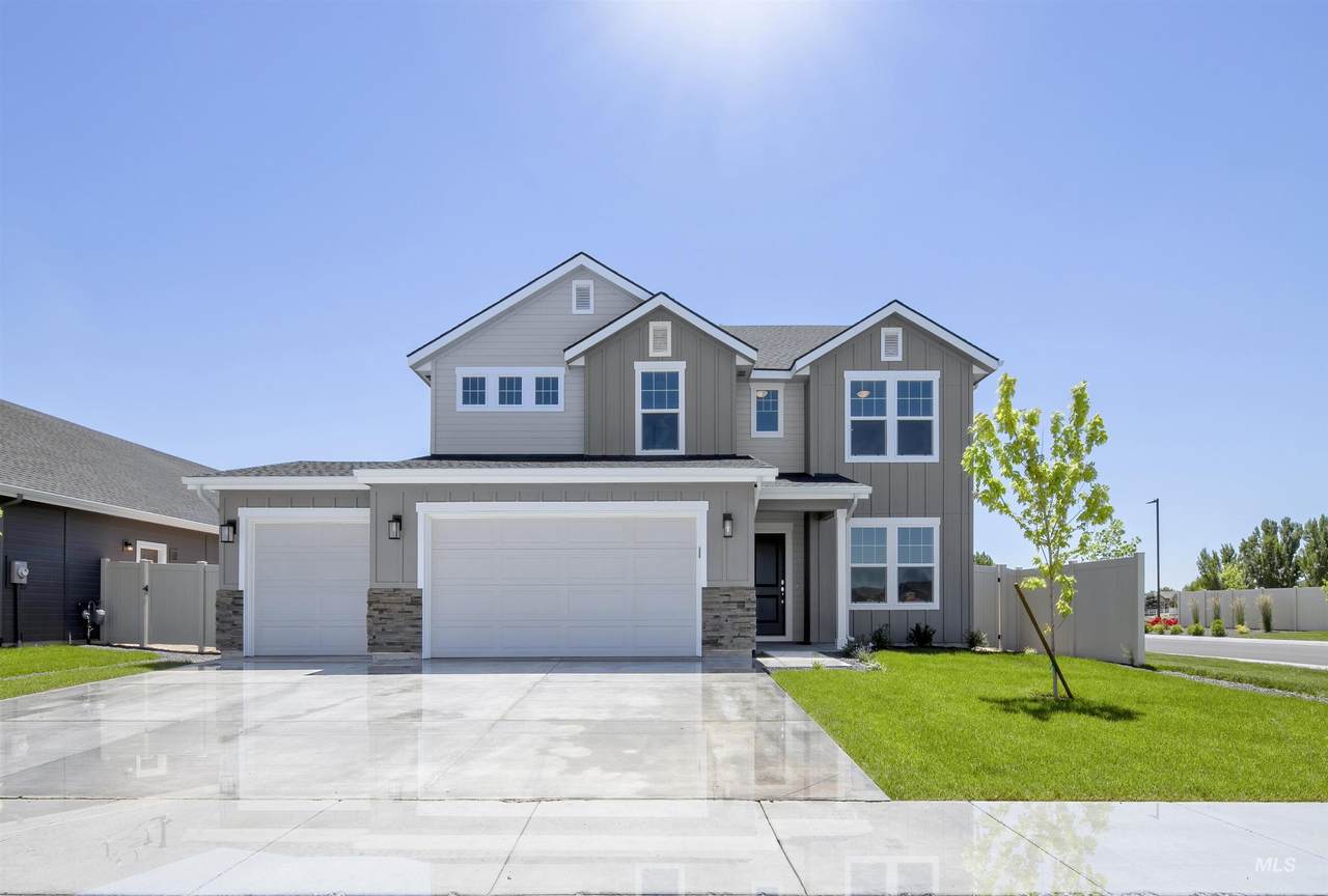 4322 Dawnstar Ave - Photo 1