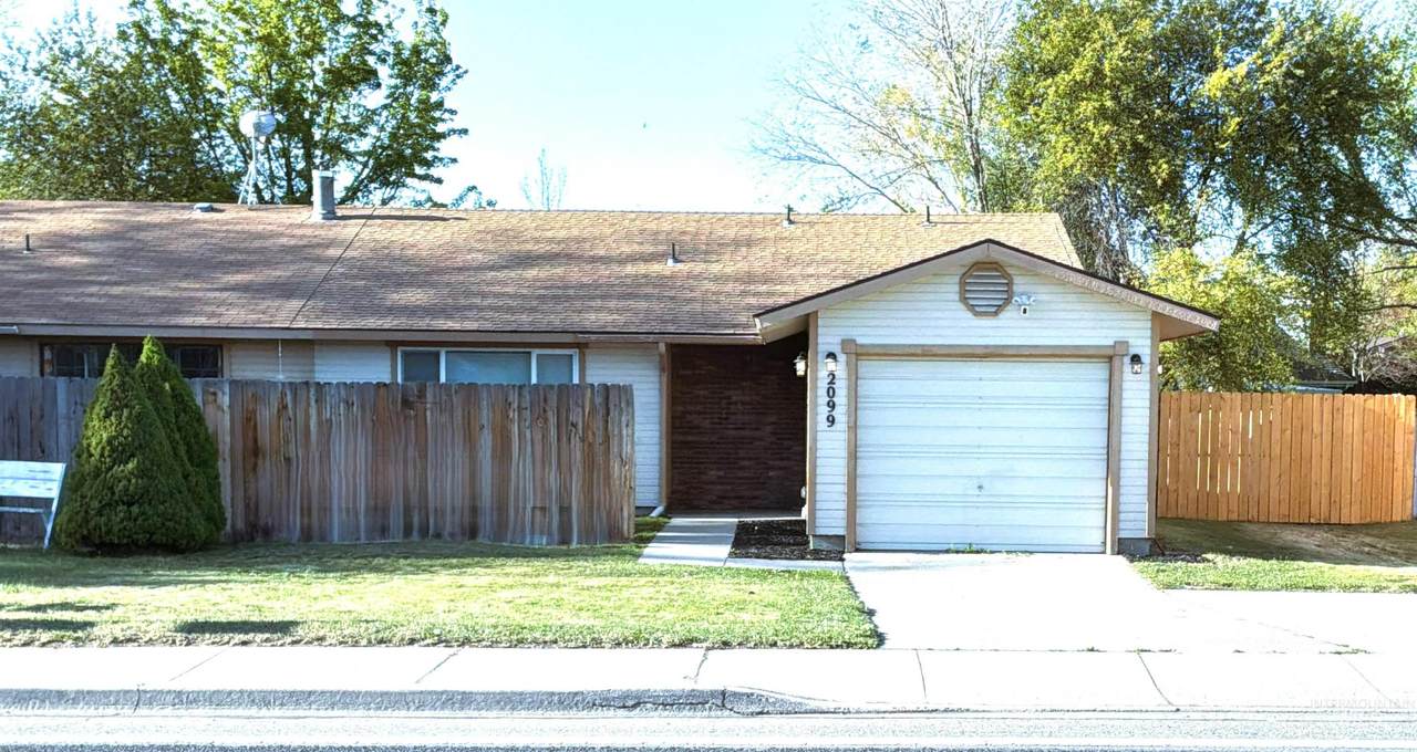 2099 Falls Avenue E - Photo 1