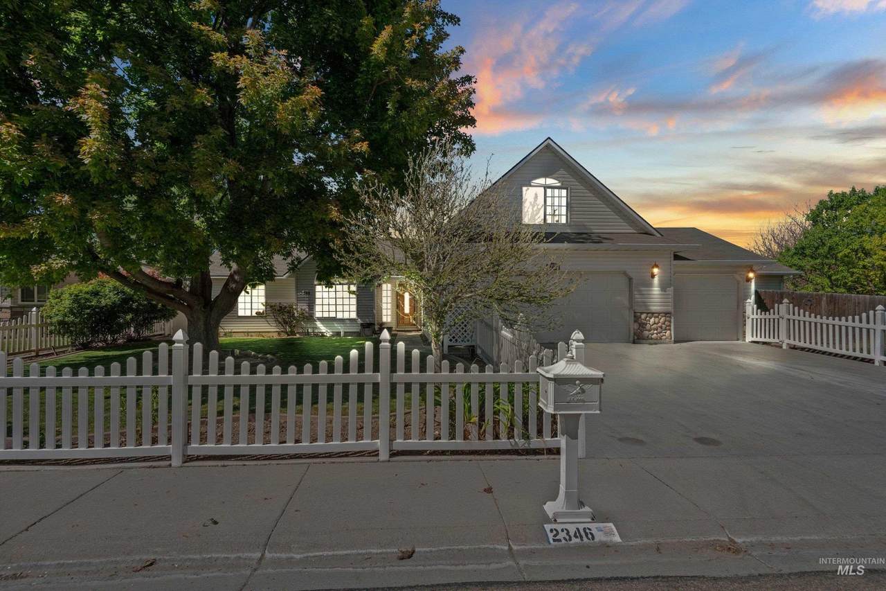 2346 W. Ocean Pointe Ave. - Photo 1