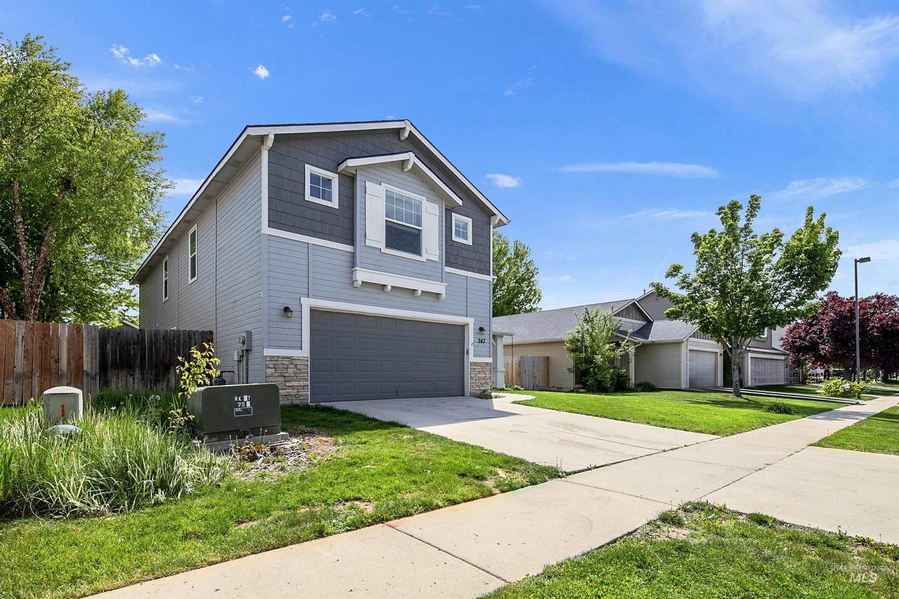 243 White Sands Dr - Photo 1