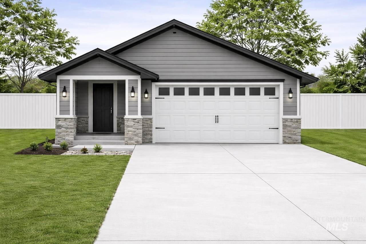 1911 Oregon  Avenue - Photo 1